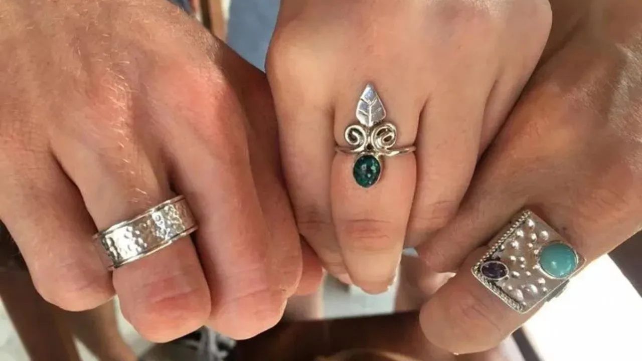 Silver jewellery making class in Canggu, hands-on creative workshop experience